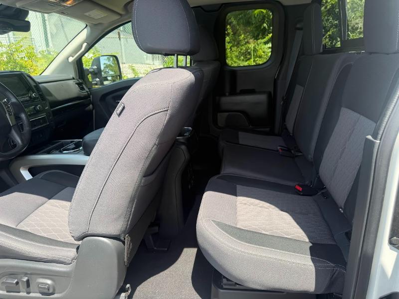 Nissan Titan SV King Cab 4WD 2024
