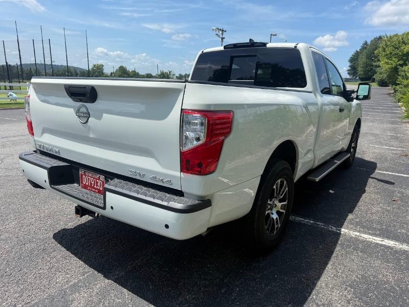 Nissan Titan SV King Cab 4WD 2024