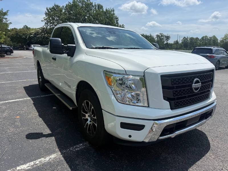 Nissan Titan SV King Cab 4WD 2024