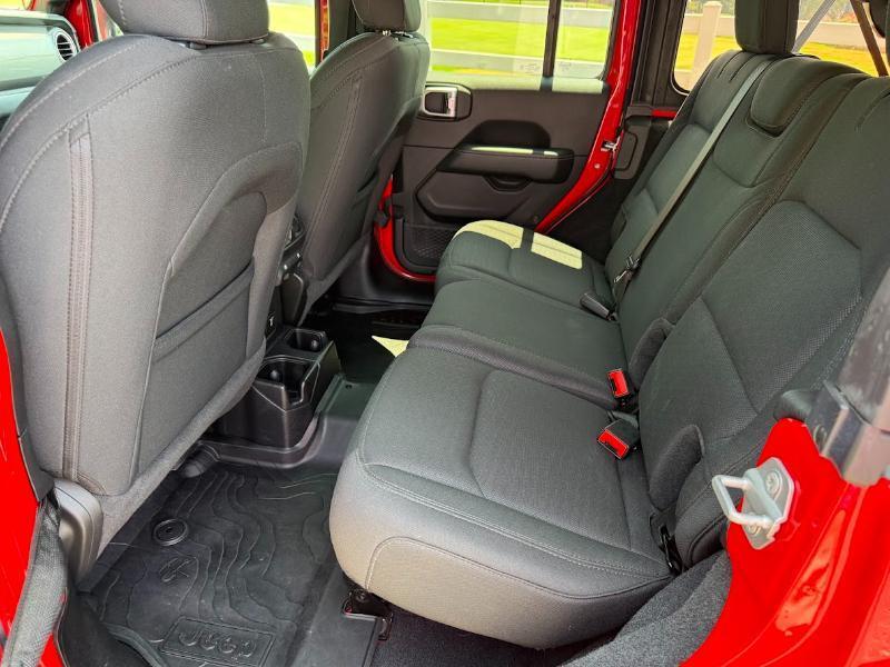 Jeep Wrangler Unlimited Sahara 2020