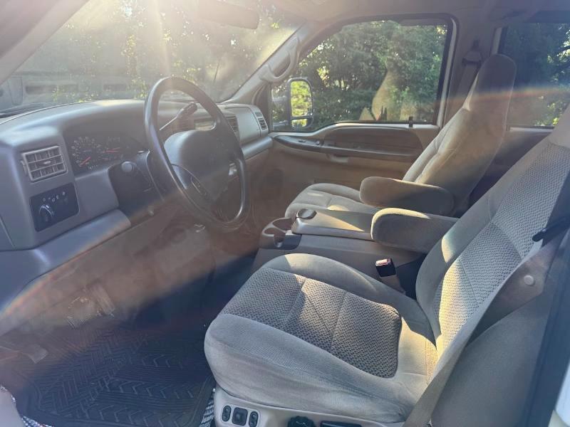 Ford F-250 SD XL Crew Cab Short Bed 4WD 2001