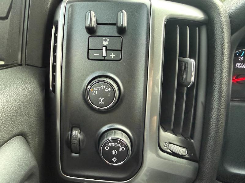 Chevrolet Silverado 1500 LT Double Cab 4WD 2017