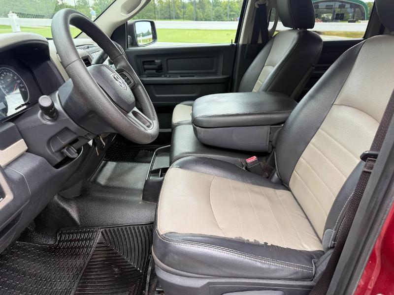 RAM 1500 ST Crew Cab 2WD 2012