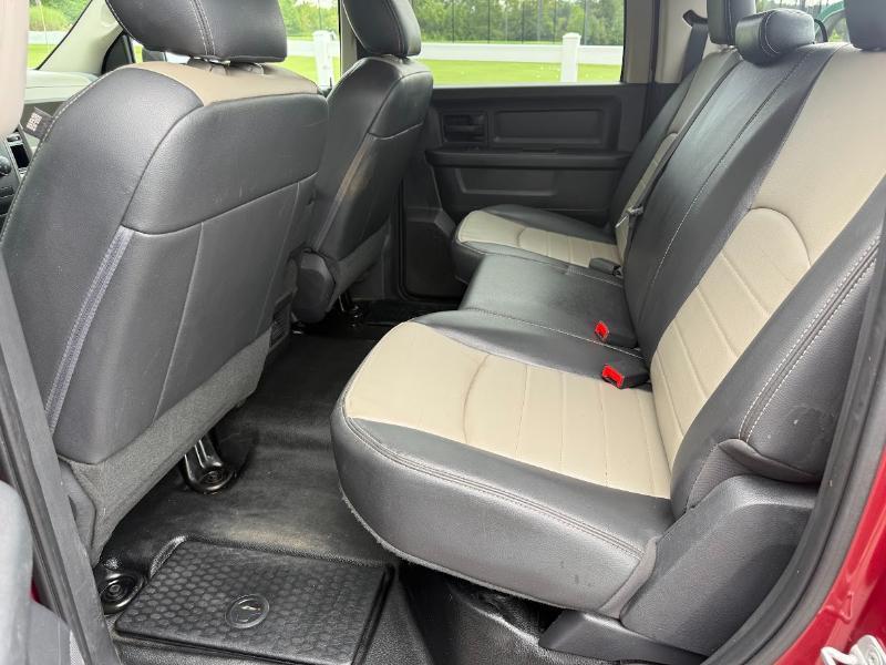 RAM 1500 ST Crew Cab 2WD 2012