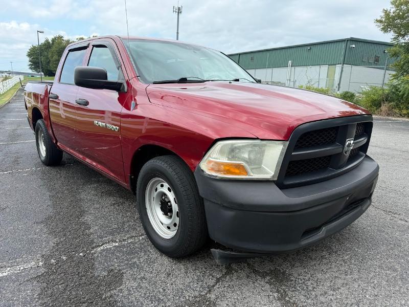 RAM 1500 ST Crew Cab 2WD 2012