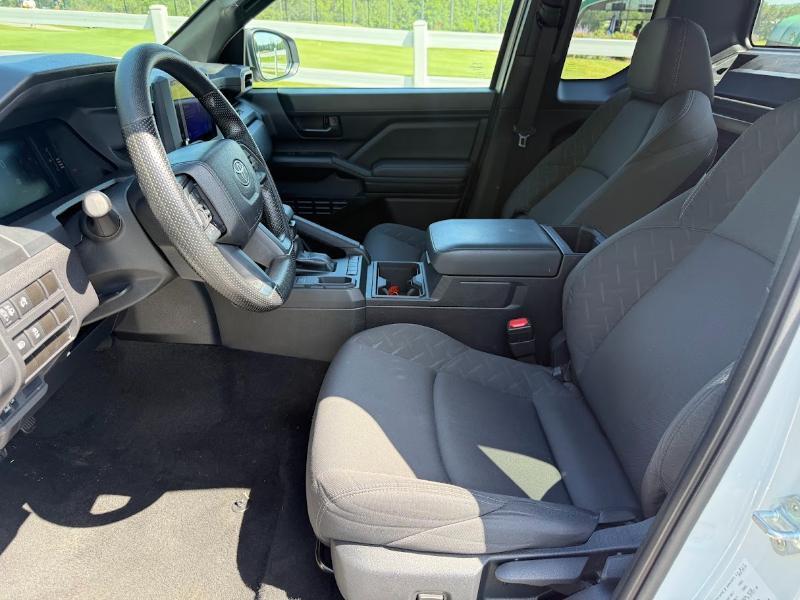Toyota Tacoma SR5 Xtracab 2WD 2024