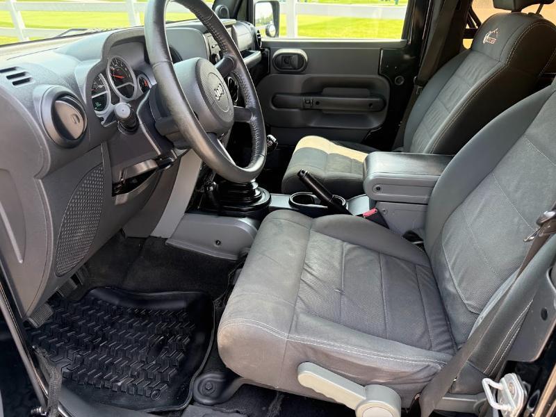 Jeep Wrangler Sport 4WD 2010