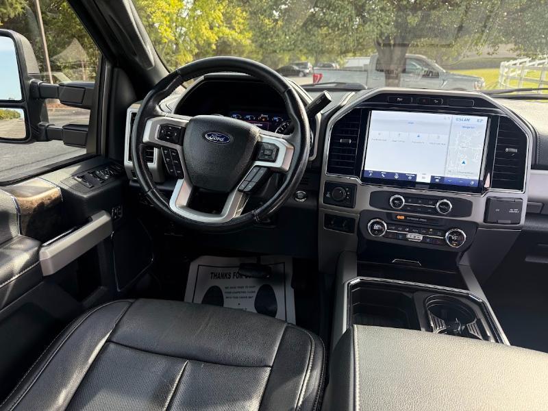 Ford F-250 SD Lariat Crew Cab Short Bed 4WD 2022