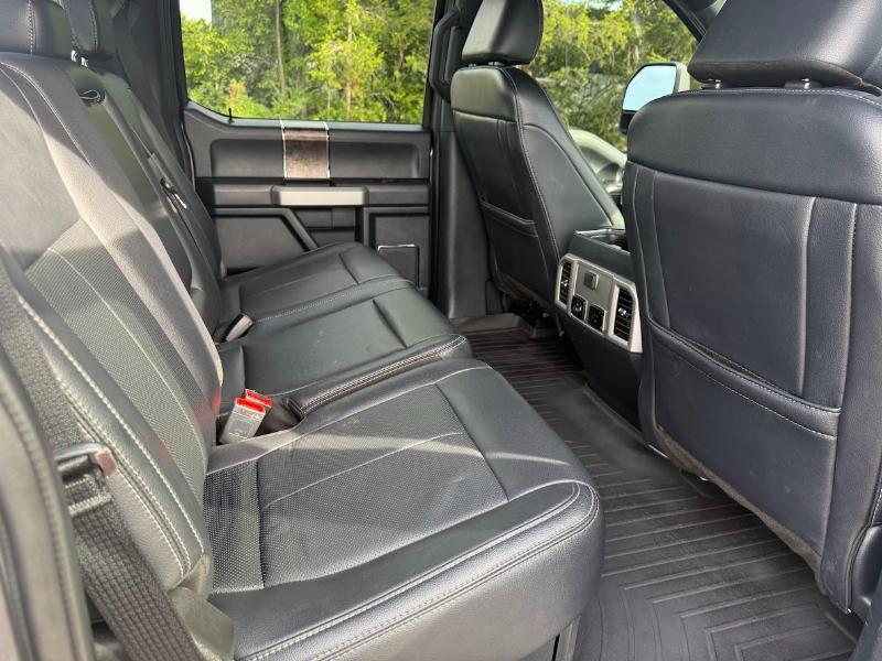 Ford F-250 SD Lariat Crew Cab Short Bed 4WD 2022