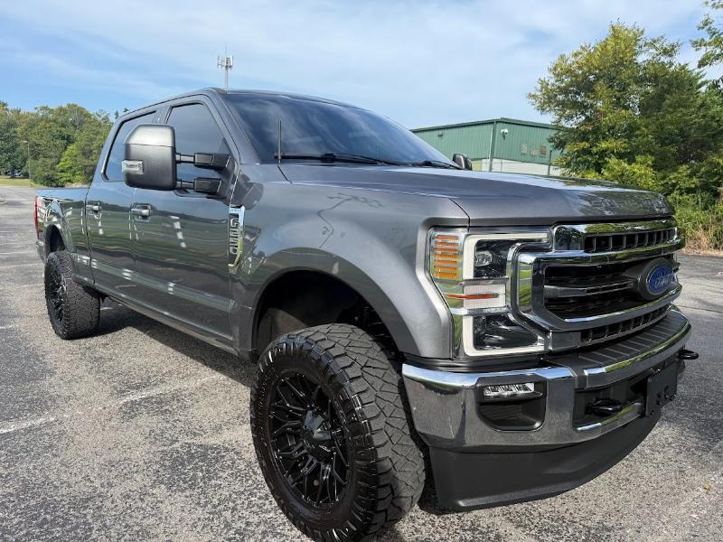 Ford F-250 SD Lariat Crew Cab Short Bed 4WD 2022