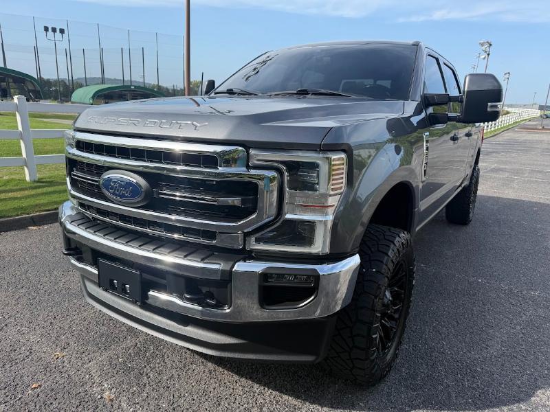 Ford F-250 SD Lariat Crew Cab Short Bed 4WD 2022