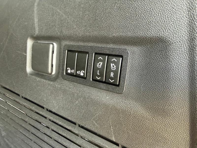 GMC Yukon XL SLT 4WD 2021