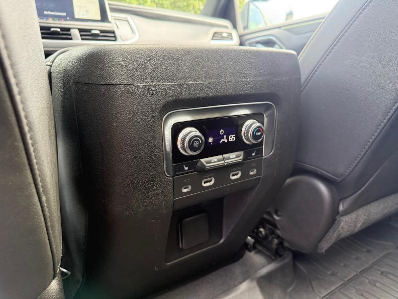GMC Yukon XL SLT 4WD 2021