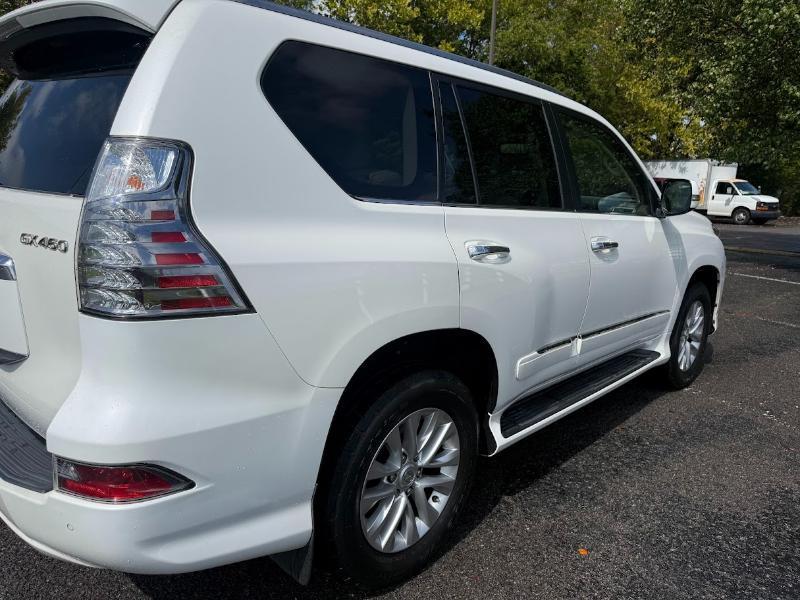 Lexus GX 460 Base 2018
