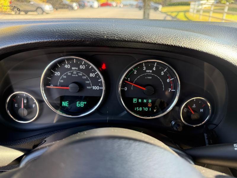 Jeep Wrangler Sport 4WD 2011