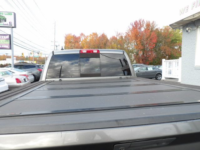 RAM 1500 4WD Crew Cab 149" Sport 2013 RAM 1500 4WD Crew Cab 149" Sport 2013