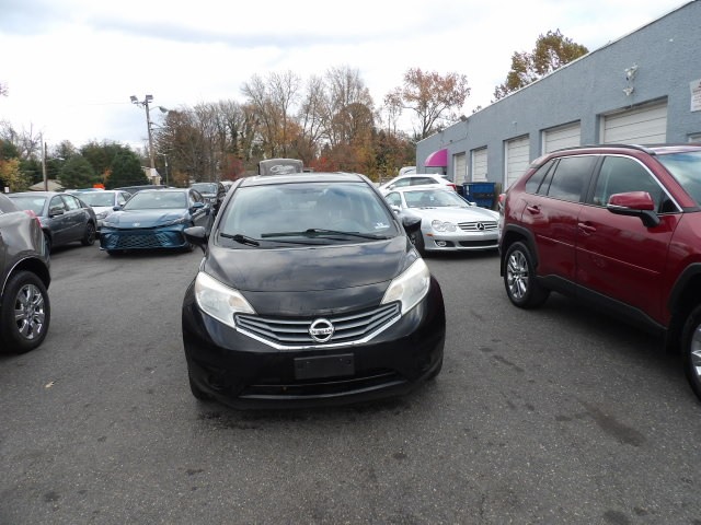 2015 Nissan Versa Note photo 2