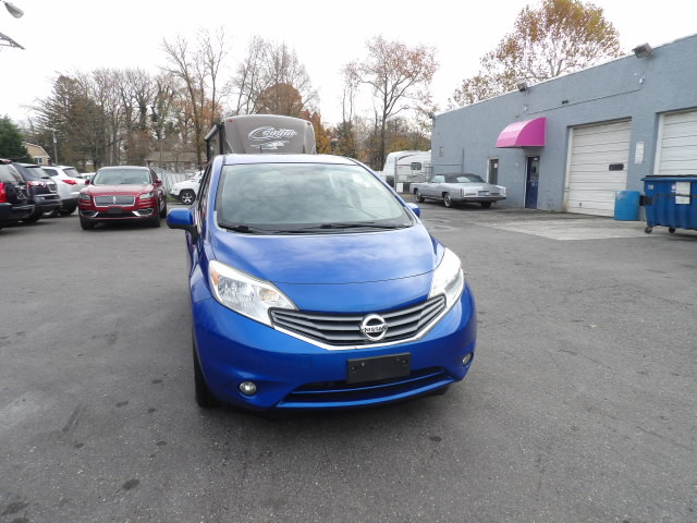 2014 Nissan Versa Note SV photo 4