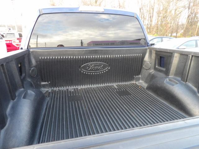 Ford F-150 4WD SuperCrew 145" Platinum 2012