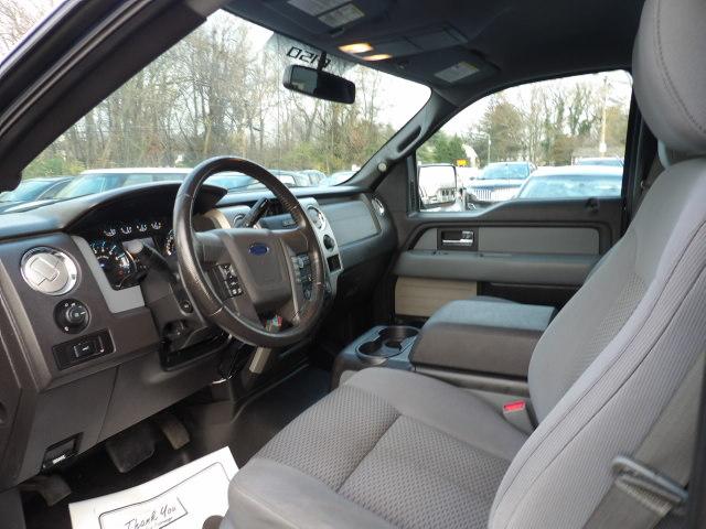 Ford F-150 4WD SuperCrew 145" Platinum 2012