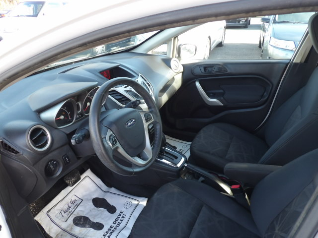 Ford Fiesta 5dr HB SES 2012