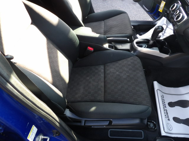 Honda Fit 5dr HB CVT LX 2015