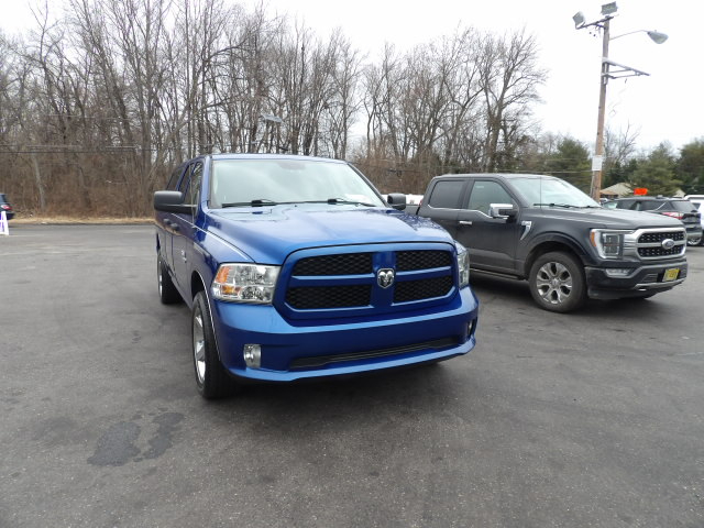 RAM 1500 Express 4x4 Quad Cab 6'4" Box 2018