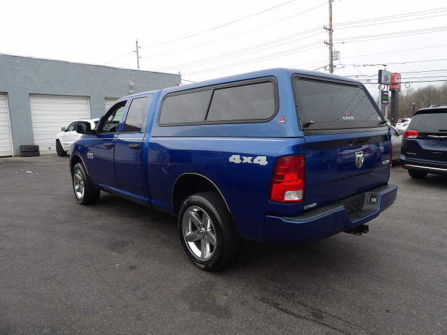 RAM 1500 Express 4x4 Quad Cab 6'4" Box 2018