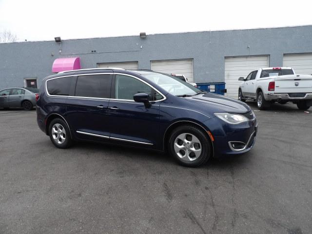 Chrysler Pacifica Touring-L Plus FWD 2017