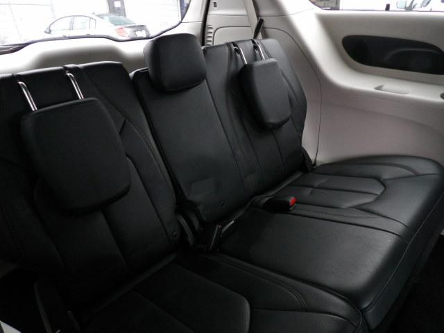 Chrysler Pacifica Touring-L Plus FWD 2017