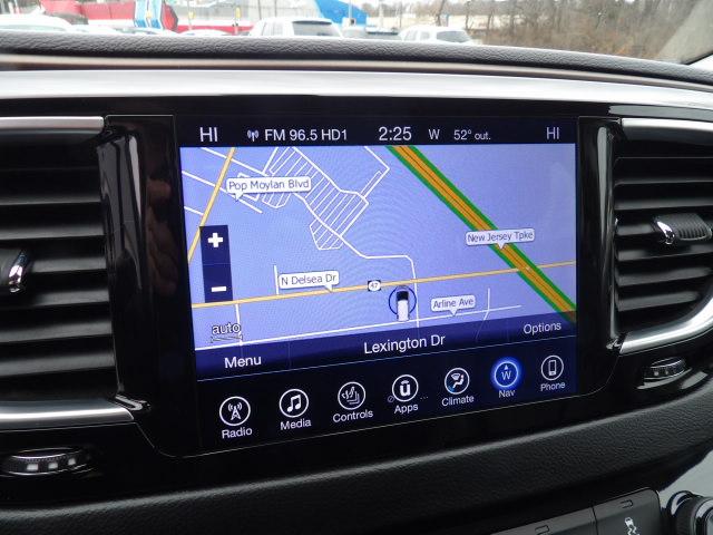 Chrysler Pacifica Touring-L Plus FWD 2017