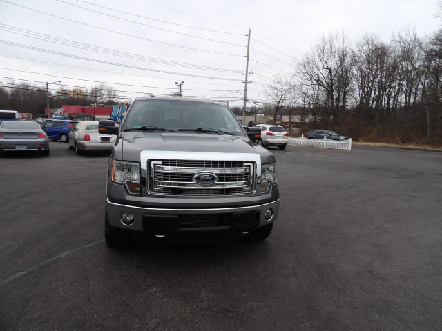 Ford F-150 4WD SuperCrew 139" XLT 2013