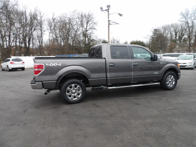 Ford F-150 4WD SuperCrew 139" XLT 2013