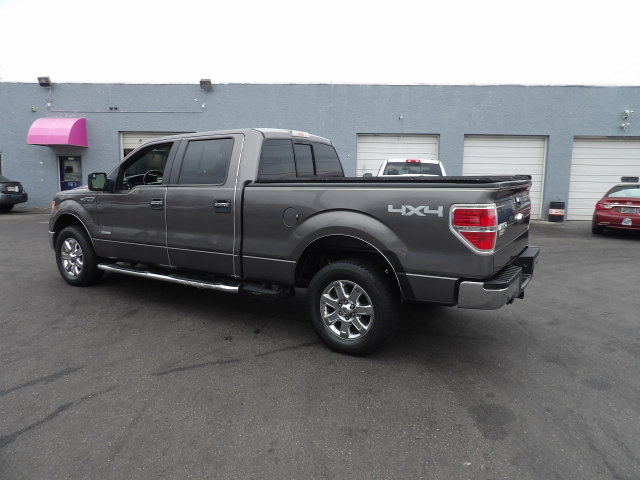 Ford F-150 4WD SuperCrew 139" XLT 2013