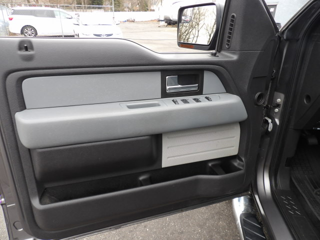 Ford F-150 4WD SuperCrew 139" XLT 2013