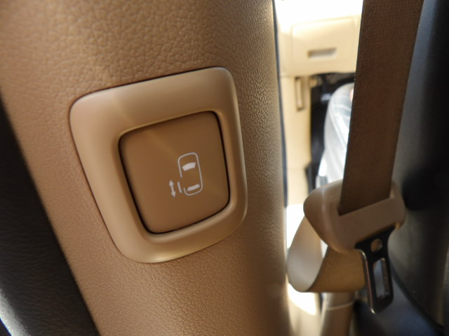 Kia Sedona 4dr Wgn SX-L 2016