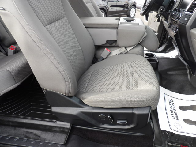 Ford F-150 4WD SuperCab 163" Lariat w/HD Payload Pkg 2015