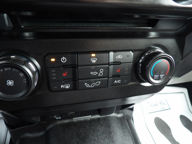 Ford F-150 4WD SuperCab 163" Lariat w/HD Payload Pkg 2015