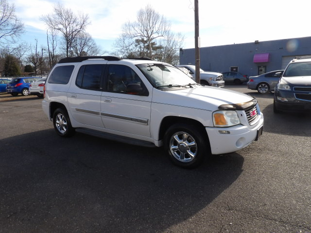 GMC Envoy XL 4dr 2WD SLT 2003