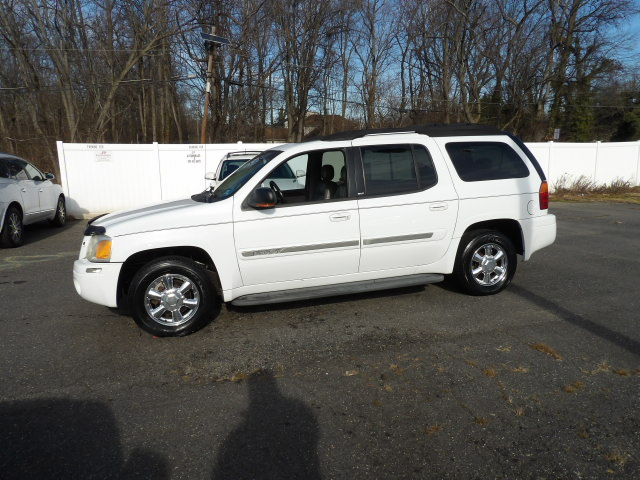 GMC Envoy XL 4dr 2WD SLT 2003