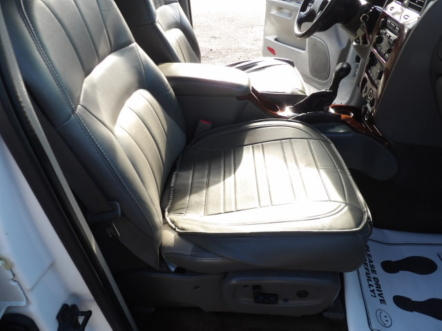 GMC Envoy XL 4dr 2WD SLT 2003