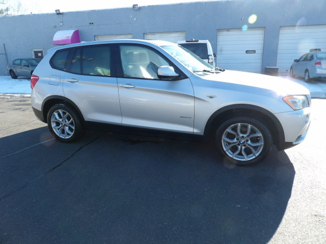 BMW X3 AWD 4dr xDrive28i 2013