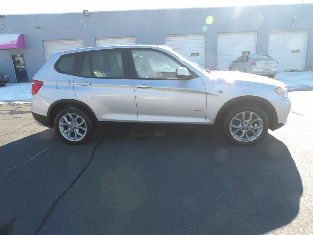 BMW X3 AWD 4dr xDrive28i 2013