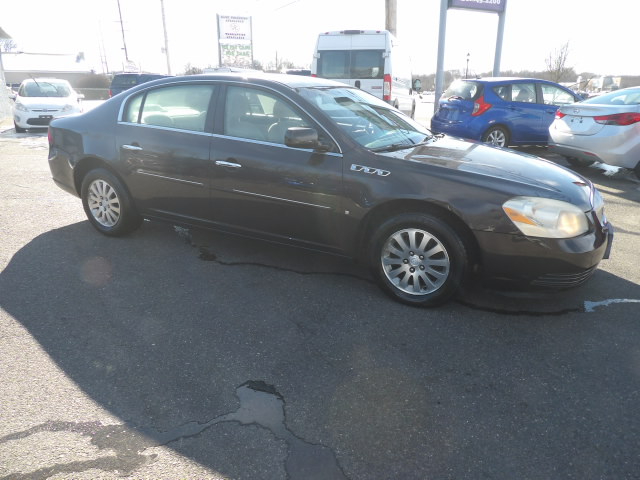 Buick Lucerne 4dr Sdn V6 CX 2008