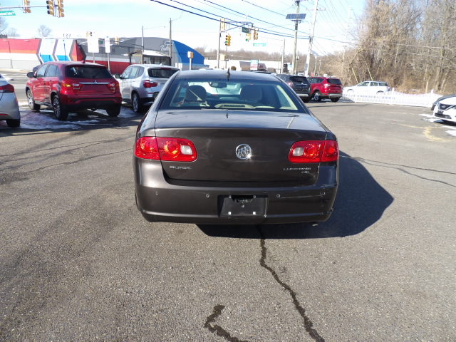 Buick Lucerne 4dr Sdn V6 CX 2008
