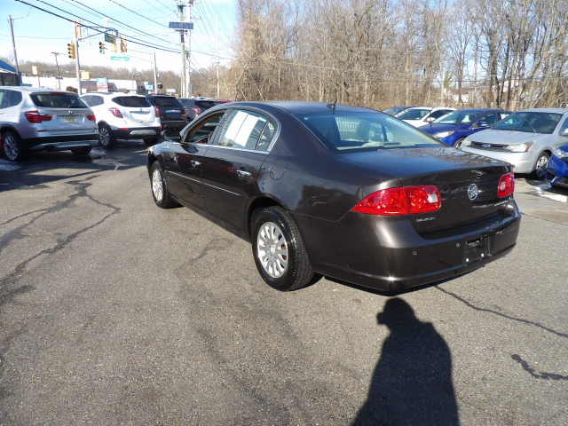 Buick Lucerne 4dr Sdn V6 CX 2008