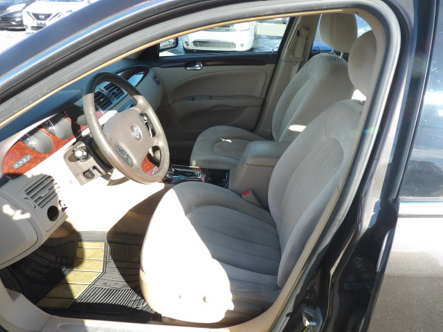 Buick Lucerne 4dr Sdn V6 CX 2008