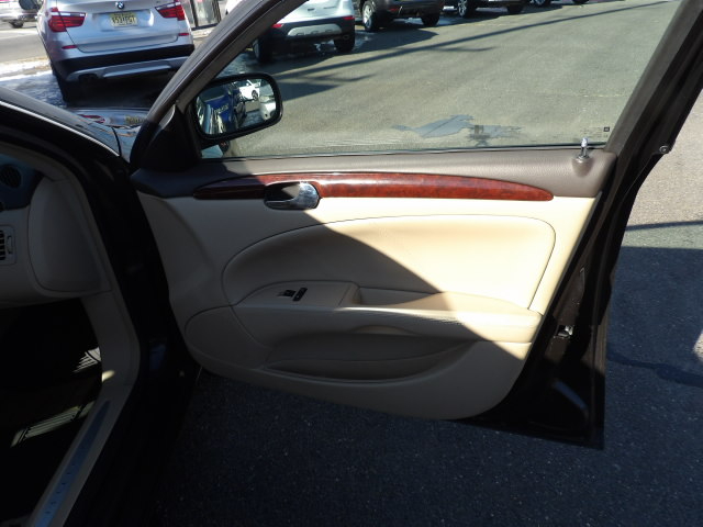 Buick Lucerne 4dr Sdn V6 CX 2008