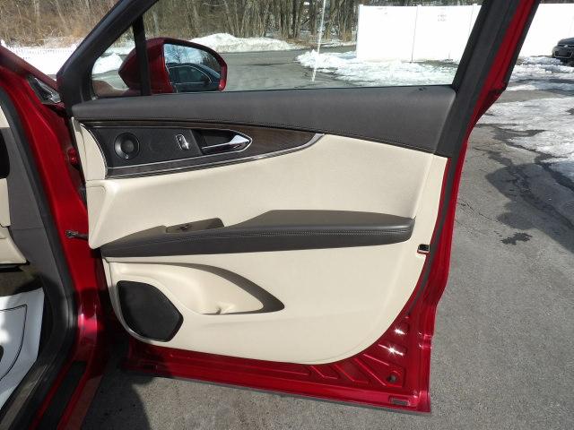 Lincoln Nautilus Reserve AWD 2019