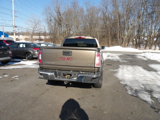 GMC Canyon 4WD Crew Cab 128.3" SLE 2015